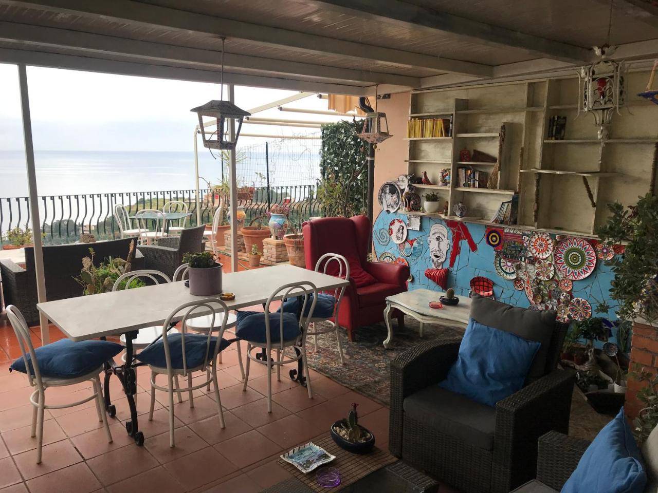 La Terrazza Sul Mare Bed and breakfast